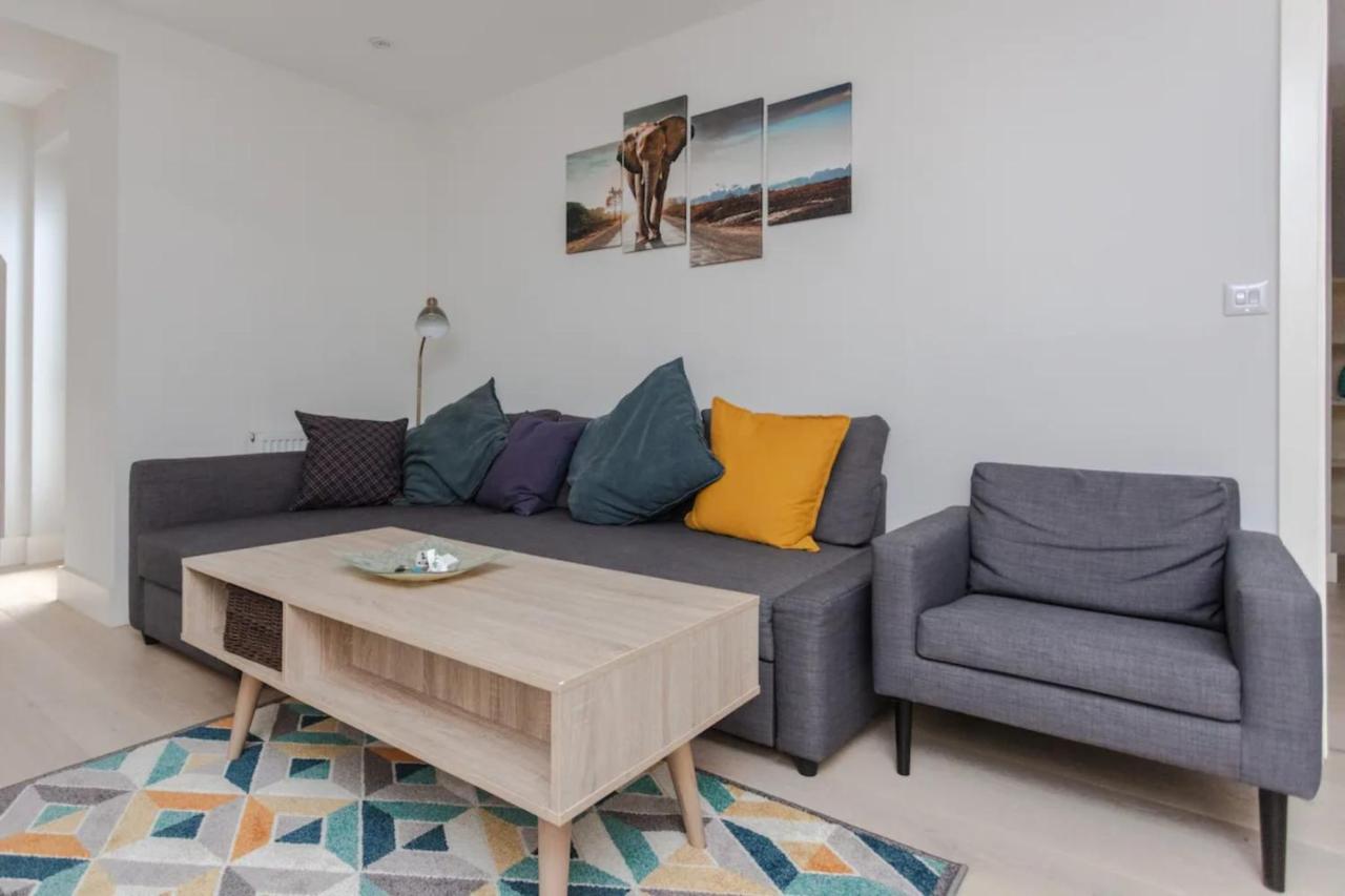 Spacious And Modern Apartment In Pimlico Londra Dış mekan fotoğraf