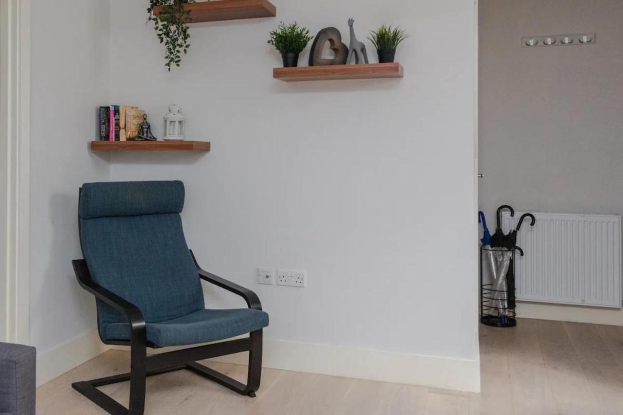 Spacious And Modern Apartment In Pimlico Londra Dış mekan fotoğraf