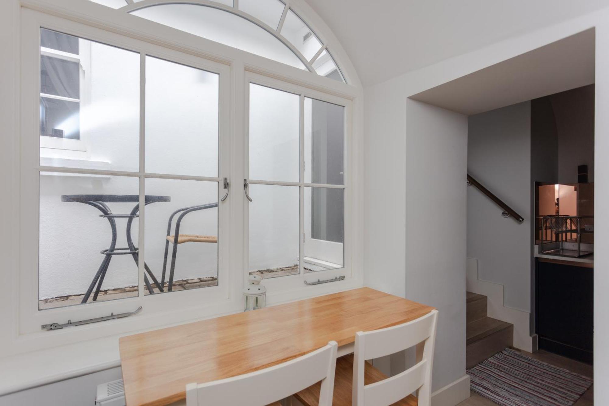 Spacious And Modern Apartment In Pimlico Londra Dış mekan fotoğraf